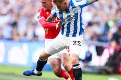 英超焦点战前瞻：曼联对布伦特福德、切尔西VS富勒姆、利物浦主场对决水晶宫、曼城伯恩利强强碰撞